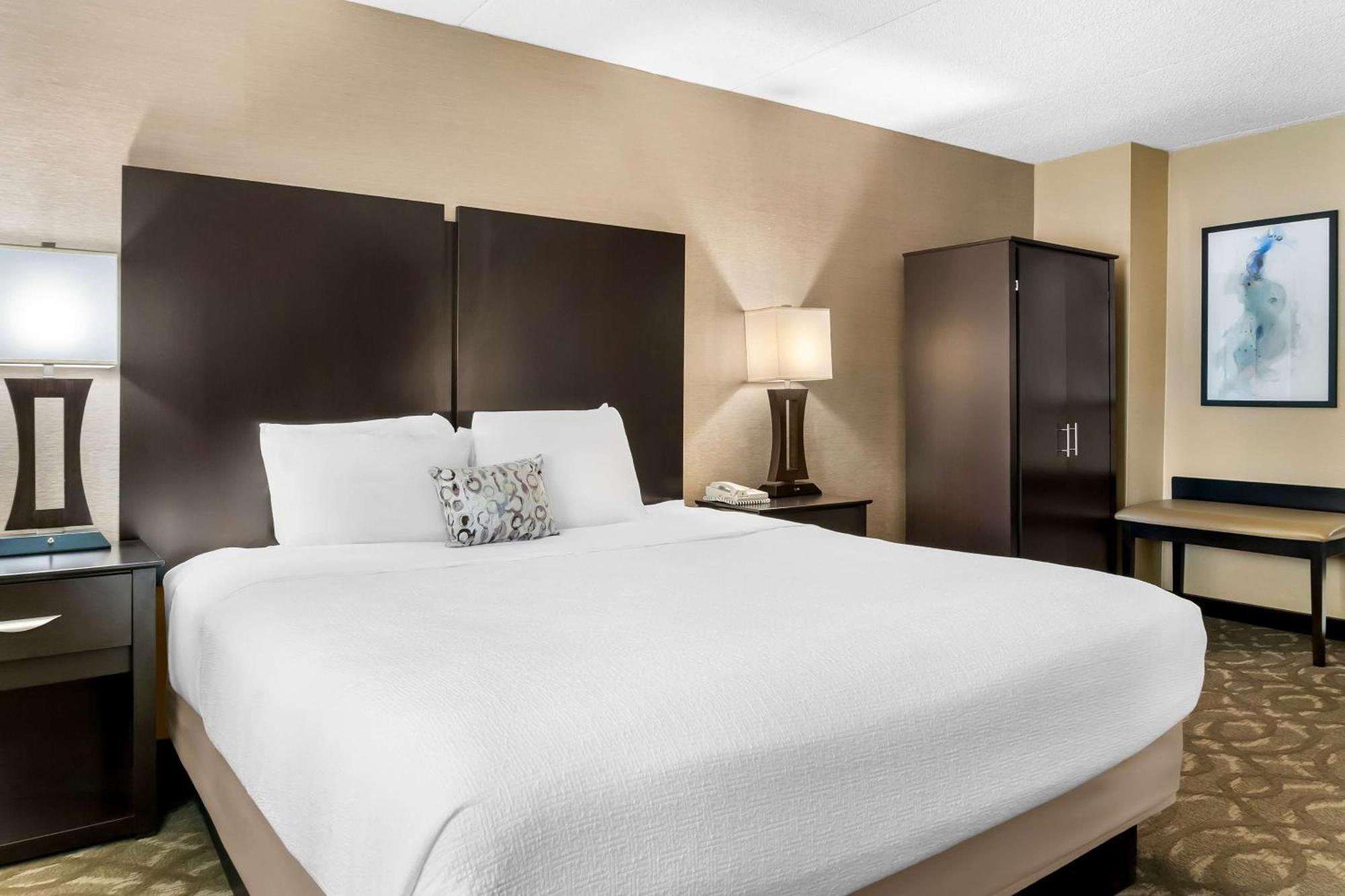 Best Western Okemos/East Lansing Hotel & Suites Экстерьер фото